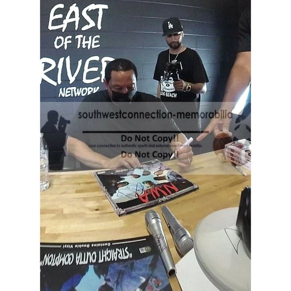 Ice Cube Yella Signed NWA Straight Outta Compton 20th Vinyl Record Album Beckett - Picture 3 of 13